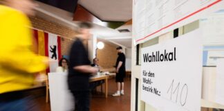 Die Wahlbeteiligung lag um 12.00 Uhr bei 27,9 Prozent in Berlin.