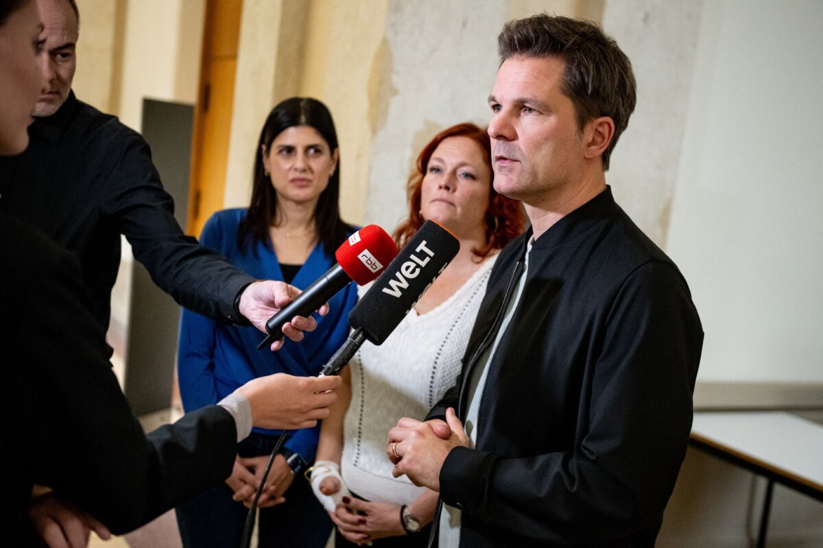 Nach der Wahl zum Berliner Abgeordnetenhaus SPD-Landesvorsitzender Steffen Krach sieht seine Partei vor schwierigen Gesprächen.