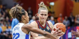 «Total irre»: Basketballerin Fiebich klagt über WM-Spielplan Leonie Fiebich beim Zug zum Korb.
