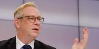 Antisemitismusbeauftragter: Linke-Spitze sieht Problem nicht Brandenburgs Antisemitismusbeauftragter Andreas Büttner, ein ehemaliger Linke-Politiker, äußert sich zur Debatte über Antisemitismus in der Linken. (Archivbild)