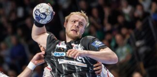 Auch acht Tore von Nationalspieler Matthes Langhoff reichten den Füchsen nicht zu einem Sieg (Archivbild)