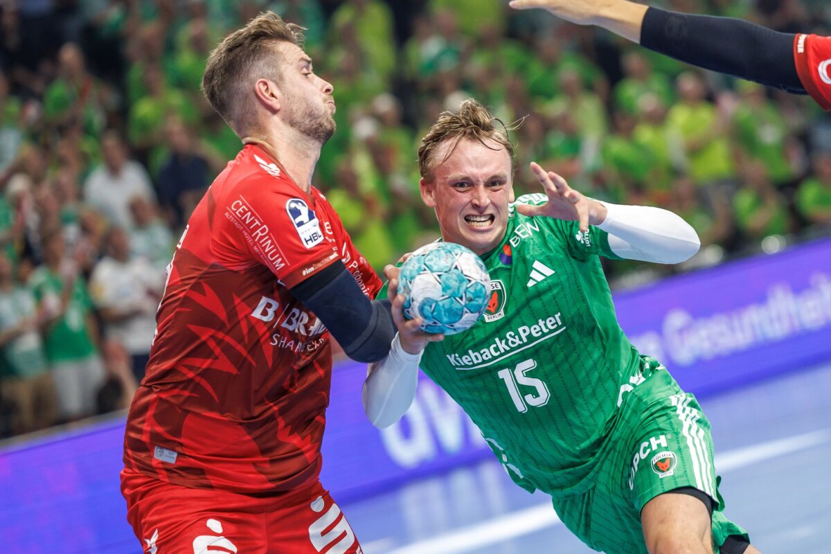 Füchse-Spielmacher Tobias Gröndahl Füchse-Spielmacher Tobias Gröndahl (r.) erwartet einen harten Auftakt in der Königsklasse (Archivbild)