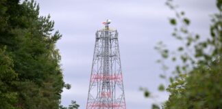 Weltrekord geplant: Riesen-Windrad in der Lausitz In Schipkau entsteht ein riesiges Windrad, mit dem ein neuer Weltrekord aufgestellt werden soll.