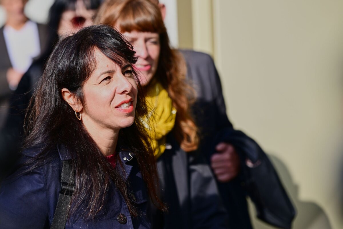 Regierungsbildung nach der Wahl zum Berliner Abgeordnetenhaus Linke-Fraktionsvorsitzende Elif Eralp will weiterhin Regierende Bürgermeisterin in Berlin werden.