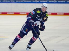 3:0 in Bremerhaven: Eisbären bauen Siegesserie aus Jonas Müller erzielte das 1:0 der Eisbären Berlin beim Auswärtssieg in Bremerhaven. (Archivbild)