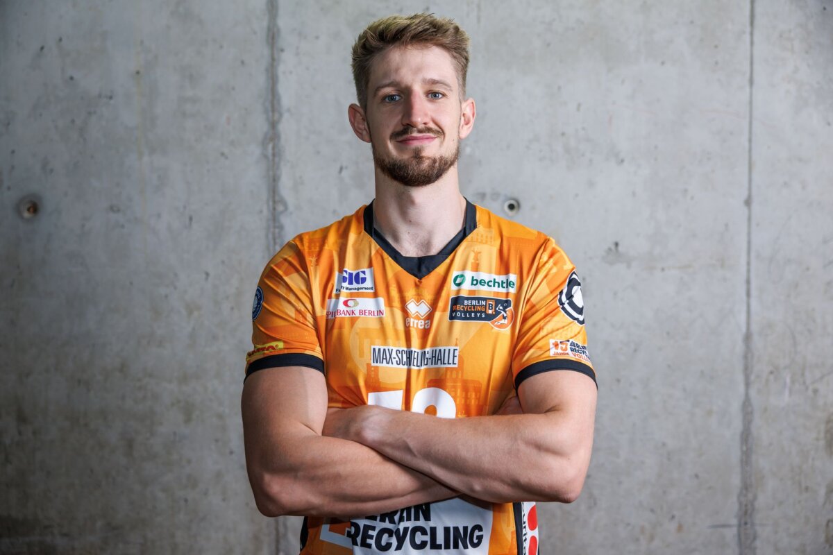 Volleyball: Bundesliga, Mediaday BR Volleys Mittelblocker Florian Krage-Brewitz fehlt noch die letzte Sicherheit im Team (Archivbild)