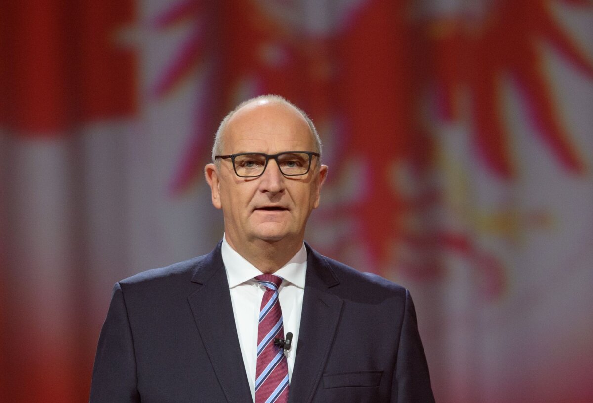 Brandenburgs Ministerpräsident Woidke Dietmar Woidke plant an einem Gedenkgottesdienst teilzunehmen. (Archivbild)