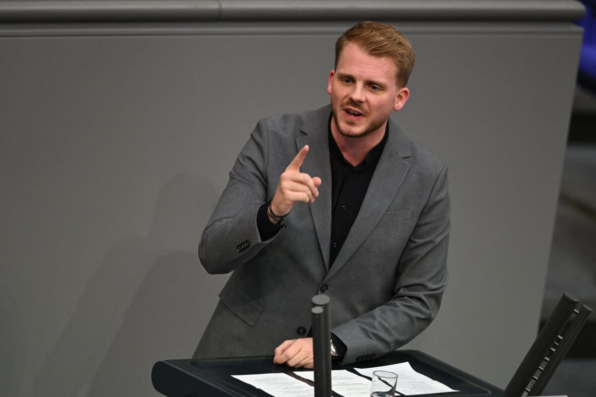 Bundestag SPD-Generalsekretär Tim Klüssendorf hält eine rot-grün-rote Koalition in Berlin für keinen Selbstläufer. (Archivfoto)