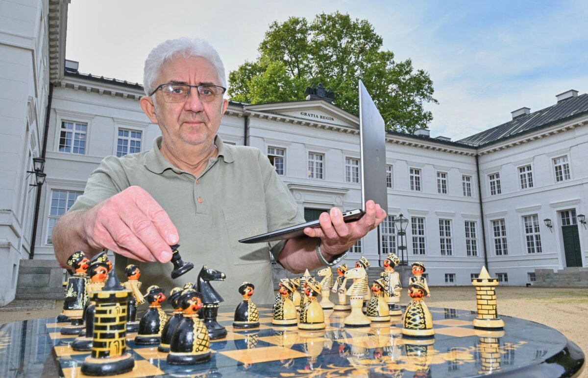 Fernschach-Weltkongress kommt nach Neuhardenberg Das Schloss Neuhardenberg bildet die Kulisse für den internationalen Fernschach-Kongress.