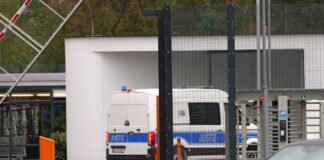 Sabotage am Stromnetz: Verdächtiger vor BGH-Richter Ein Ermittlungsrichter am BGH hat über den Haftbefehl entschieden.