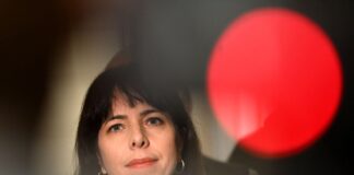 Will Regierende Bürgermeisterin werden: Elif Eralp.