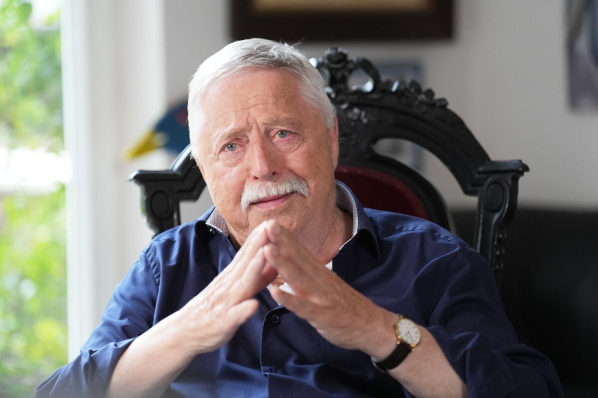 Liedermacher und Lyriker Wolf Biermann Wolf Biermann äußert sich anlässlich der Veröffentlichung seiner Tagebücher kritisch zur israelischen Regierung.