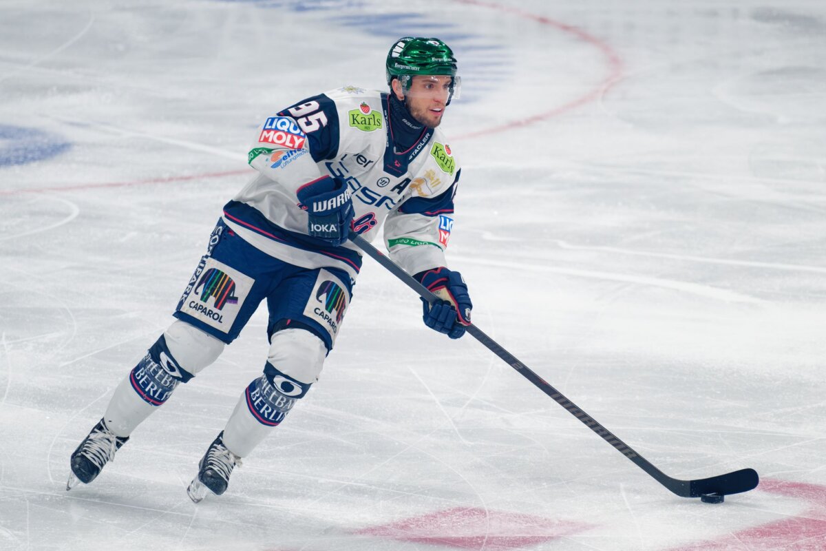 Frederik Tiffels Angreifer Frederik Tiffels traf beim Heimsieg der Eisbären Berlin gegen die Grizzlys Wolfsburg doppelt. (Archivbild)