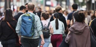 Studie: Berlin wird wachsen, Brandenburg schrumpfen Die entscheidende Frage sei nicht, ob Deutschland wachse oder schrumpfe, sondern wo, sagt Catherina Hinz, Direktorin des Berlin-Instituts.