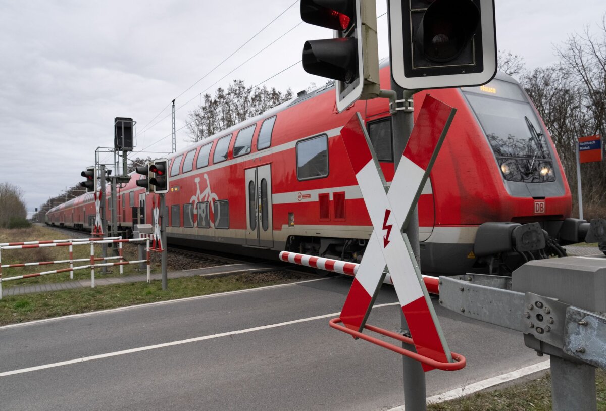 Bahnhof Raddusch Zwischen Cottbus und Lübbenau soll ein zweites Gleis für den Regionalverkehr entstehen. (Archivbild)