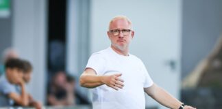 Fürth will Mini-Chance bei Hertha nutzen Trainer Heiko Vogel von SpVgg Greuther Fürth muss beim verlustpunktfreien Spitzenreiter Hertha BSC bestehen. (Archivbild).