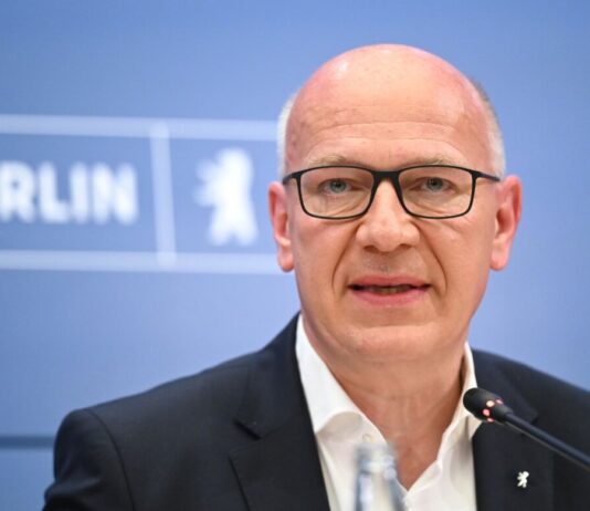 Wegner: Jahrestag der Deutschen Einheit Anlass zur Freude Berlins Regierender Bürgermeister Kai Wegner (CDU) ist nur noch bis zur Bildung eines neuen Senats im Amt. (Archivbild)