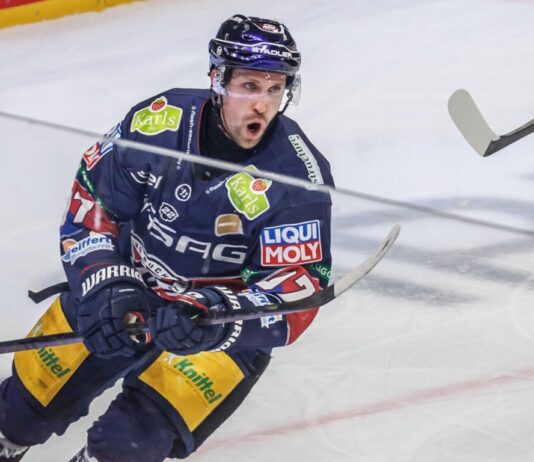 Eisbären Berlin ziehen ins Achtelfinale der CHL ein Angreifer Gabriel Fontaine erzielte beim Sieg der Eisbären Berlin gegen den EC Red Bull Salzburg das frühe 1:0. (Archivbild)