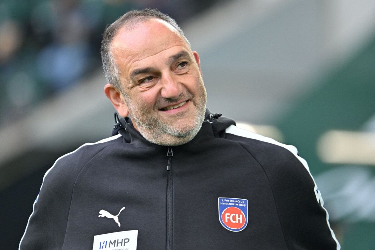 Frank Schmidt Lob für den Kollegen: Heidenheims Trainer Frank Schmidt. (Archivbild)