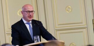 Berlins Regierungschef sagt Schutz für jüdisches Leben zu Berlins Regierender Bürgermeister Kai Wegner (CDU) hat dazu aufgerufen, sich Antisemitismus entschieden entgegenzustellen.