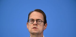 Der Chef der Linksfraktion im Bundestag, Sören Pellmann, ist der Roten Hilfe beigetreten. (Archivbild)