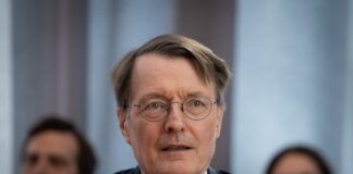 Lauterbach gegen rot-rot-grüne Koalition in Berlin Karl Lauterbach ist gegen eine rot-rot-grüne Koalition in Berlin. (Archivbild)