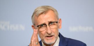Sächsisches Innenministerium löscht Post zu Berliner Linken Armin Schuster rudert nach Kritik an seinem Post zurück und erklärt sich. (Archivbild)