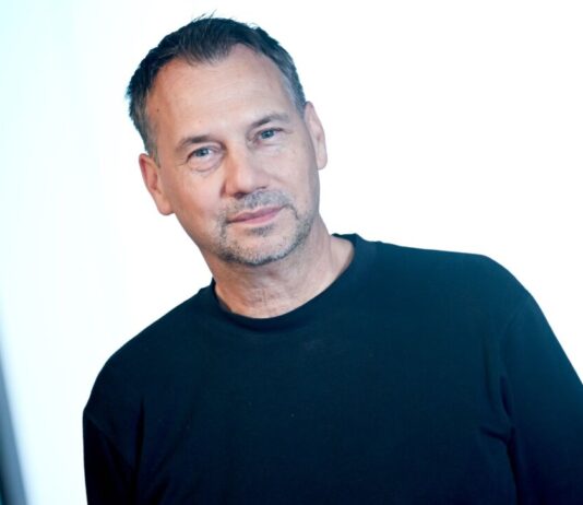 Fitzek: Viele Erwachsene halten Instagram-Inhalte für real Autor Sebastian Fitzek hat seinen neuen Thriller «Der Nachtzug» herausgebracht. (Archivbild)