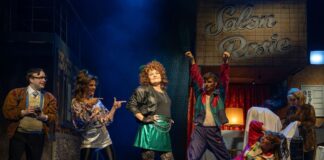 Berliner Musical «Salon Rosie» feiert lautstarke Premiere Musical "Salon Rosie" im Berliner Theater des Westens.