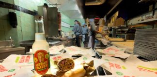 Einmal Döner zum Trinken, bitte «Kebab Water»: Sprudelwasser mit Elektrolyten und Döner-Geschmack.