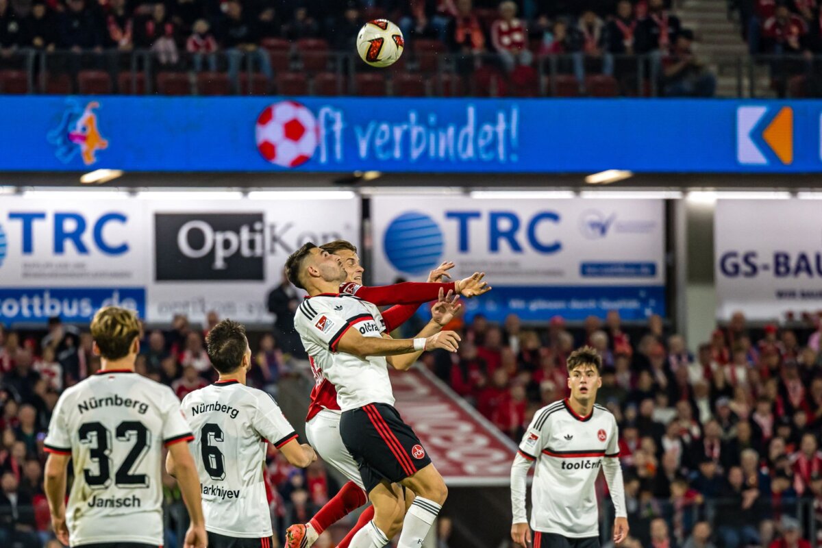 Energie Cottbus - 1. FC Nürnberg Der Club tat sich schwer in Cottbus.