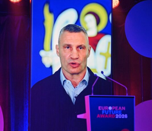 Vitali Klitschko: Wir werden nie kapitulieren Vitali Klitschko meldete sich per Videobotschaft zu Wort.