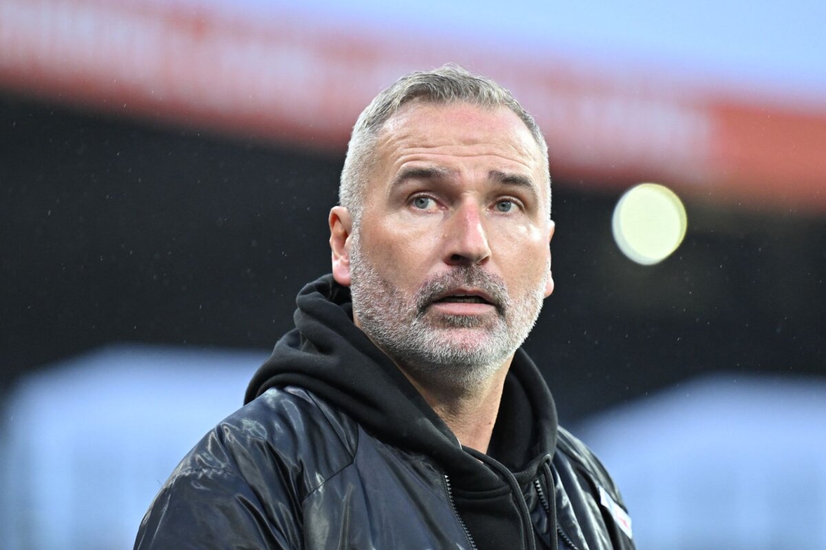 Eintracht Braunschweig - Holstein Kiel Unter Druck: Holstein-Trainer Tim Walter. (Archivbild)