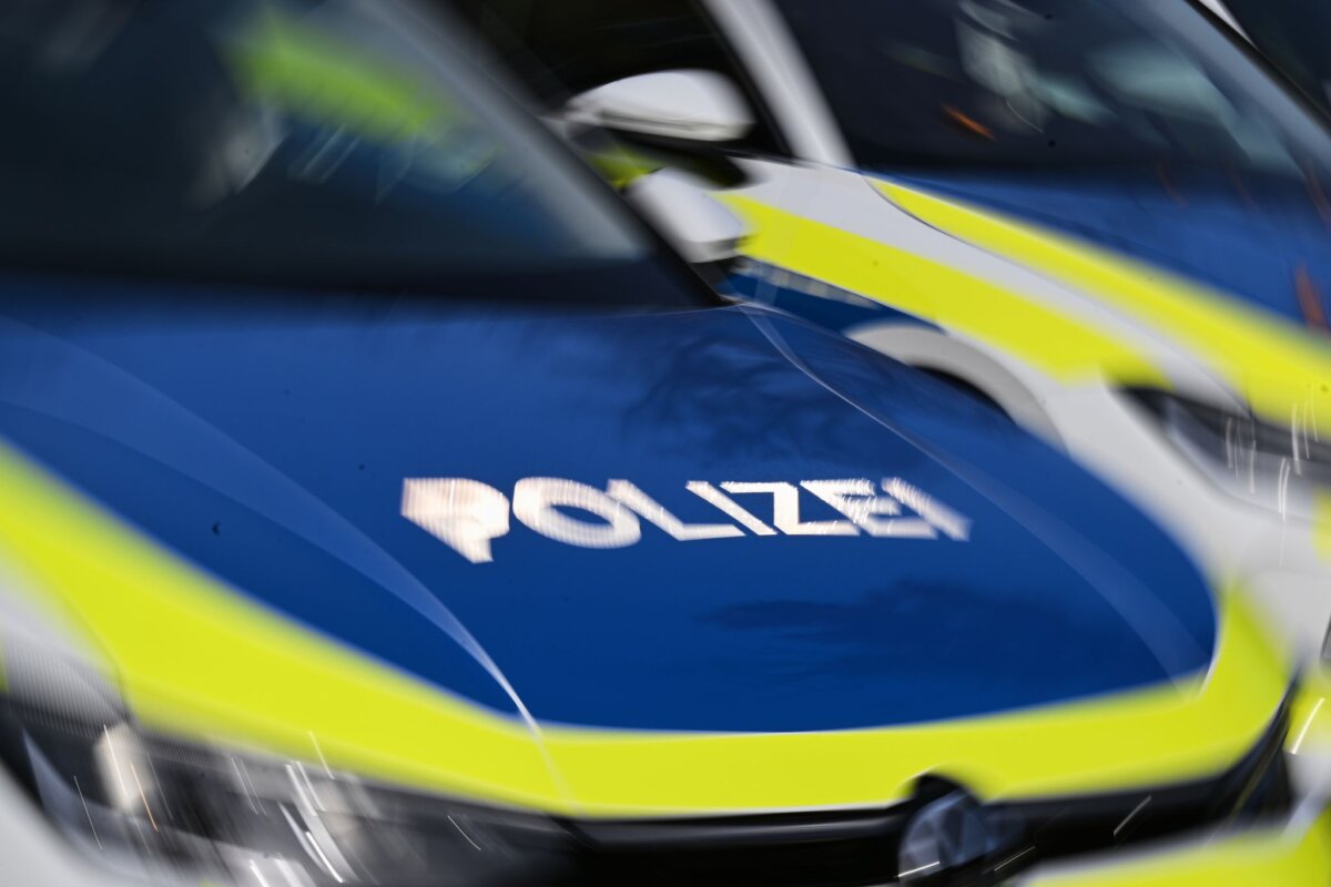 Polizei Brandenburg Bei Schönhagen sind zwei Männer bei einem Unfall mit einem Kleinflugzeug verletzt worden. (Symbolbild)